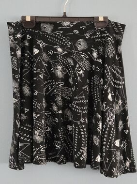 Gothic Occult Theme Skater Skirt (M)